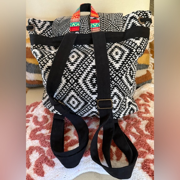 Colorful Patterned Women's Backpack - Picture 2 of 7